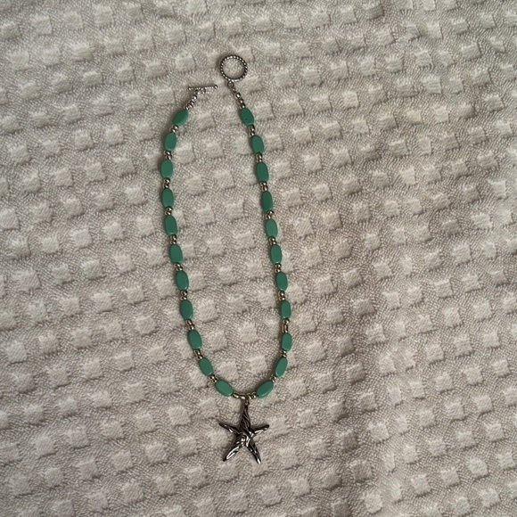 home made Jewelry - Silver Starfish Necklace with Green Beads